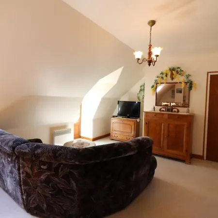 A La Ferme, Proche Murat - 3 Chambres, Jardin, Balcon, Tv, Cuisine Equipee, Proche Activites - Fr-1-742-118 *